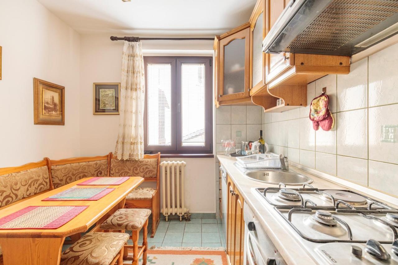 Apartment Old Town SJJ Esterno foto